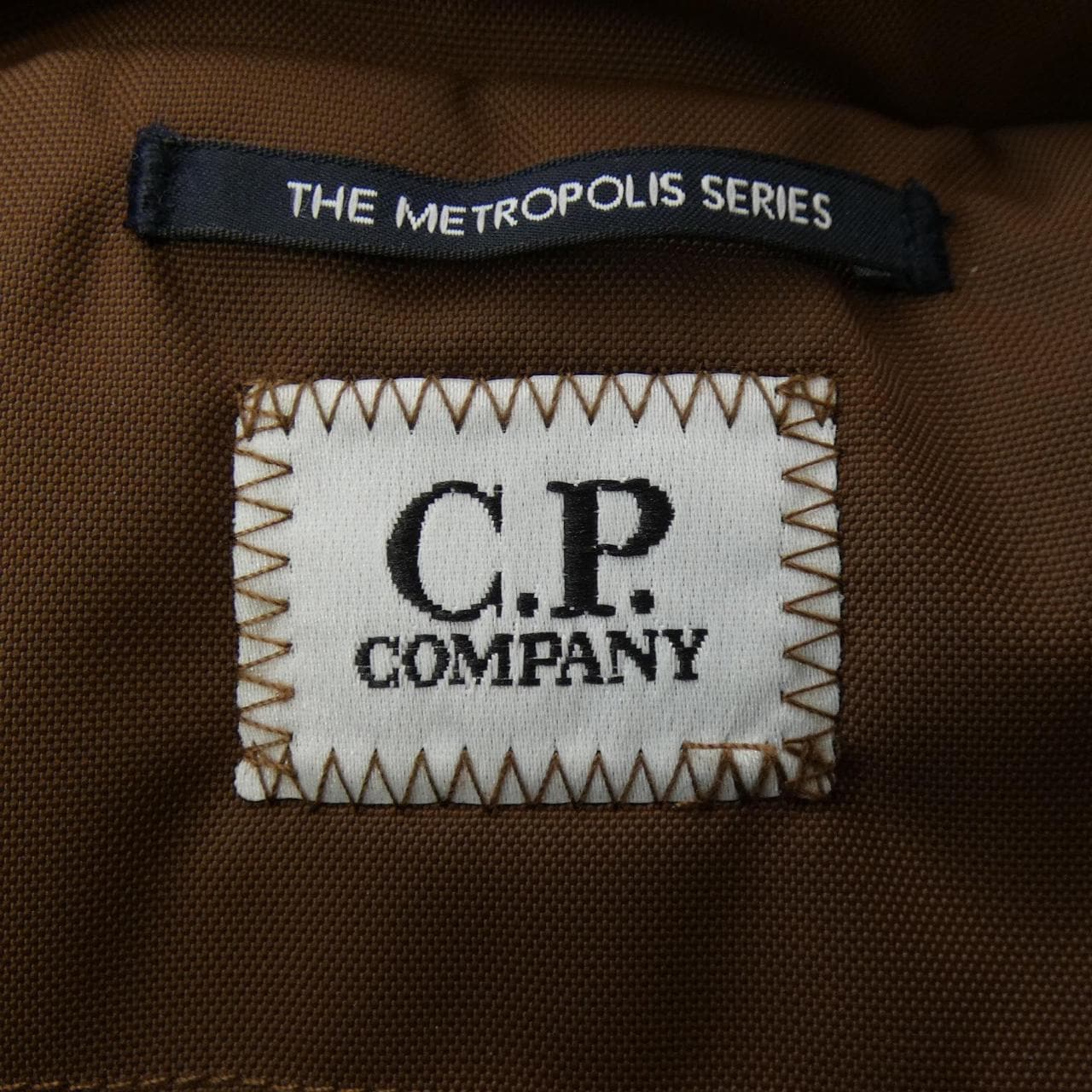シーピーカンパニー C.P COMPANY ダウンジャケット