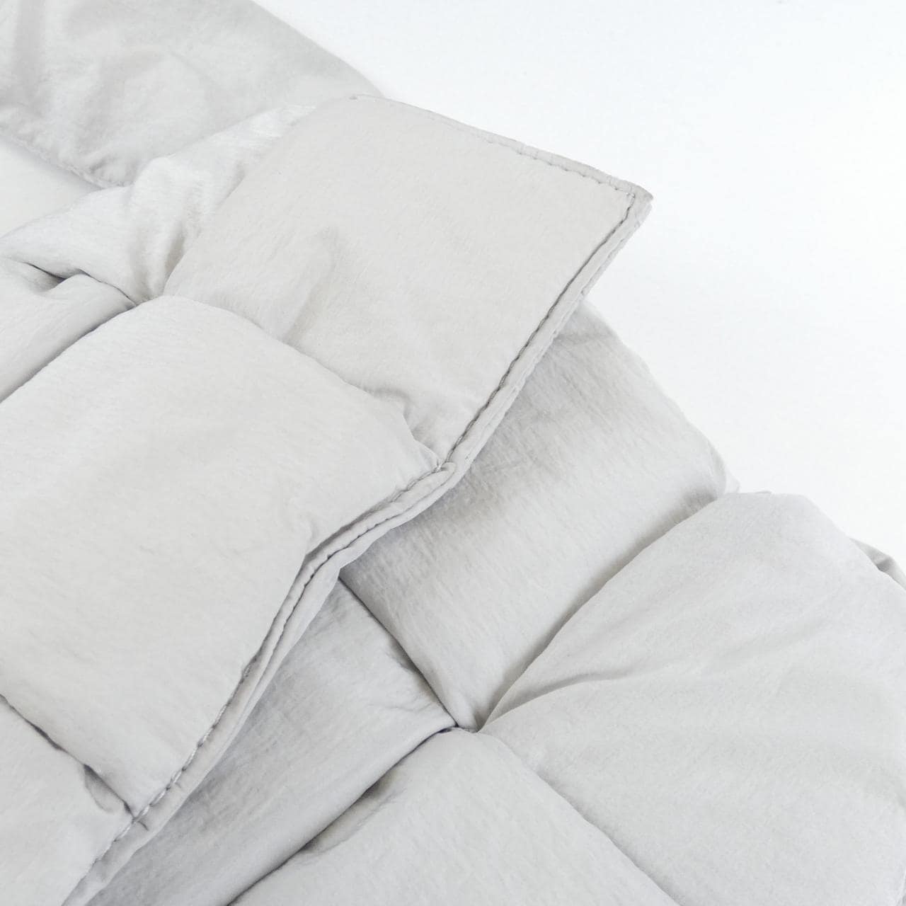 ボッテガヴェネタ 628951 VBO81 ショルダーバッグ