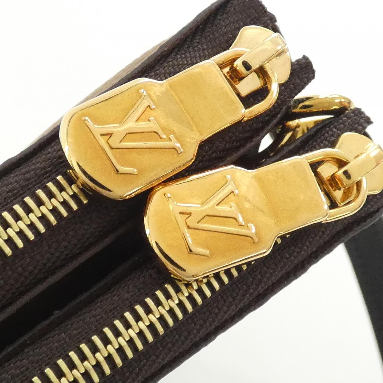 LOUIS VUITTON Monogram Giant Pochette Double Zip M69203 Shoulder Bag