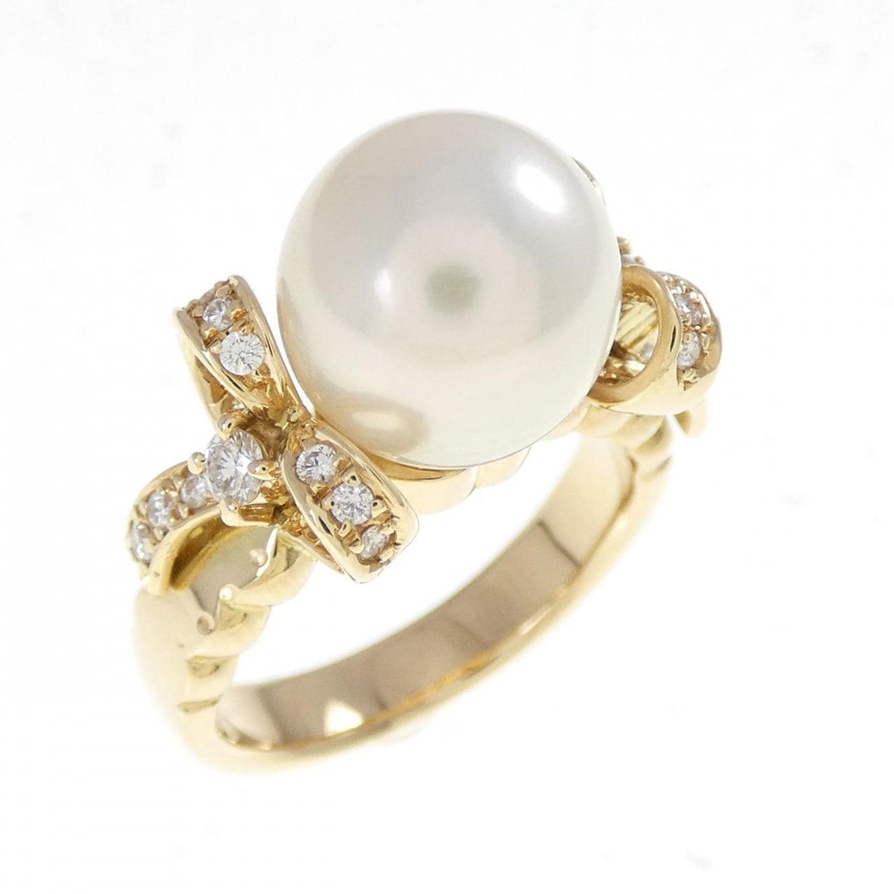 18K白蝶珍珠戒指，9.7毫米