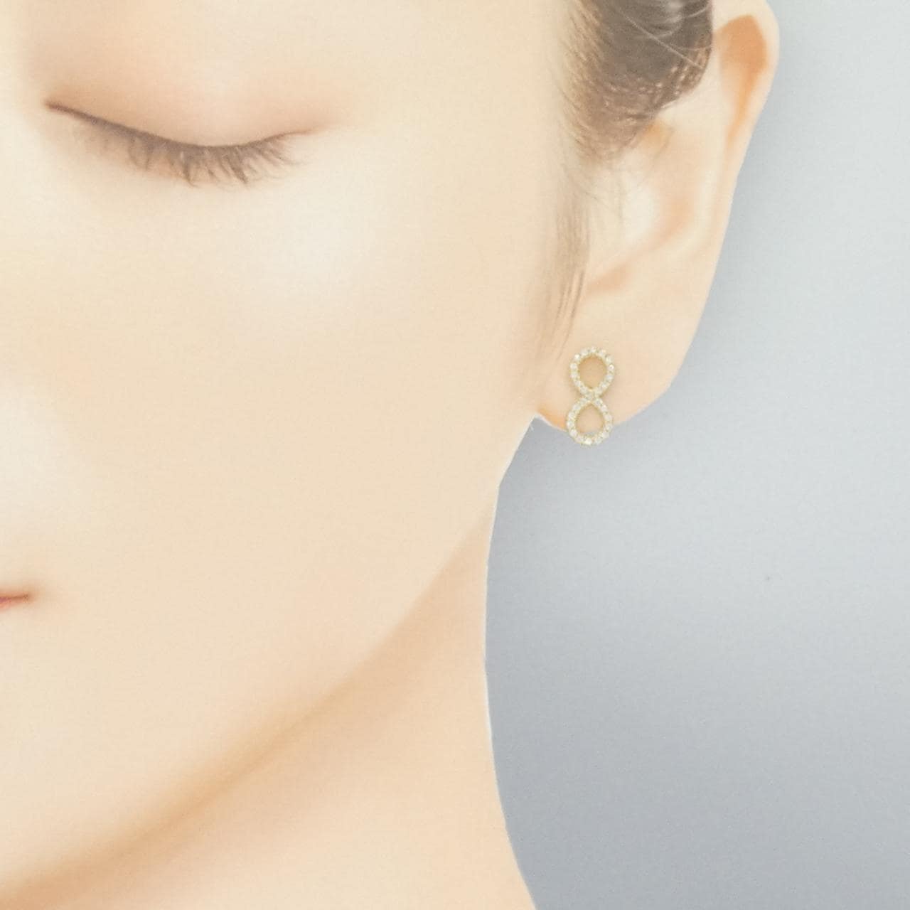 K14YG キュービック ピアス