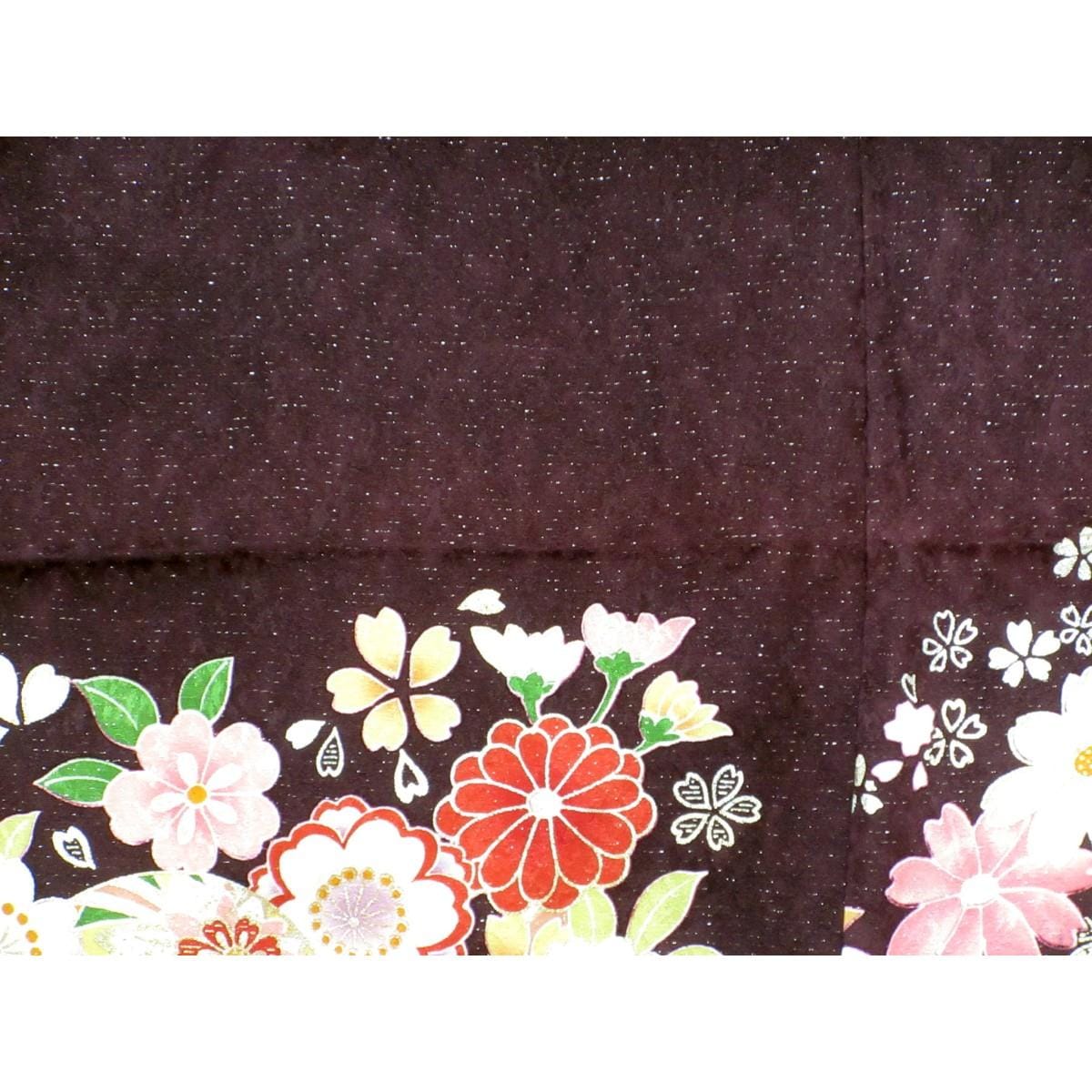 振袖　銀通しボカシ染　友禅金彩加工　刺繍入り