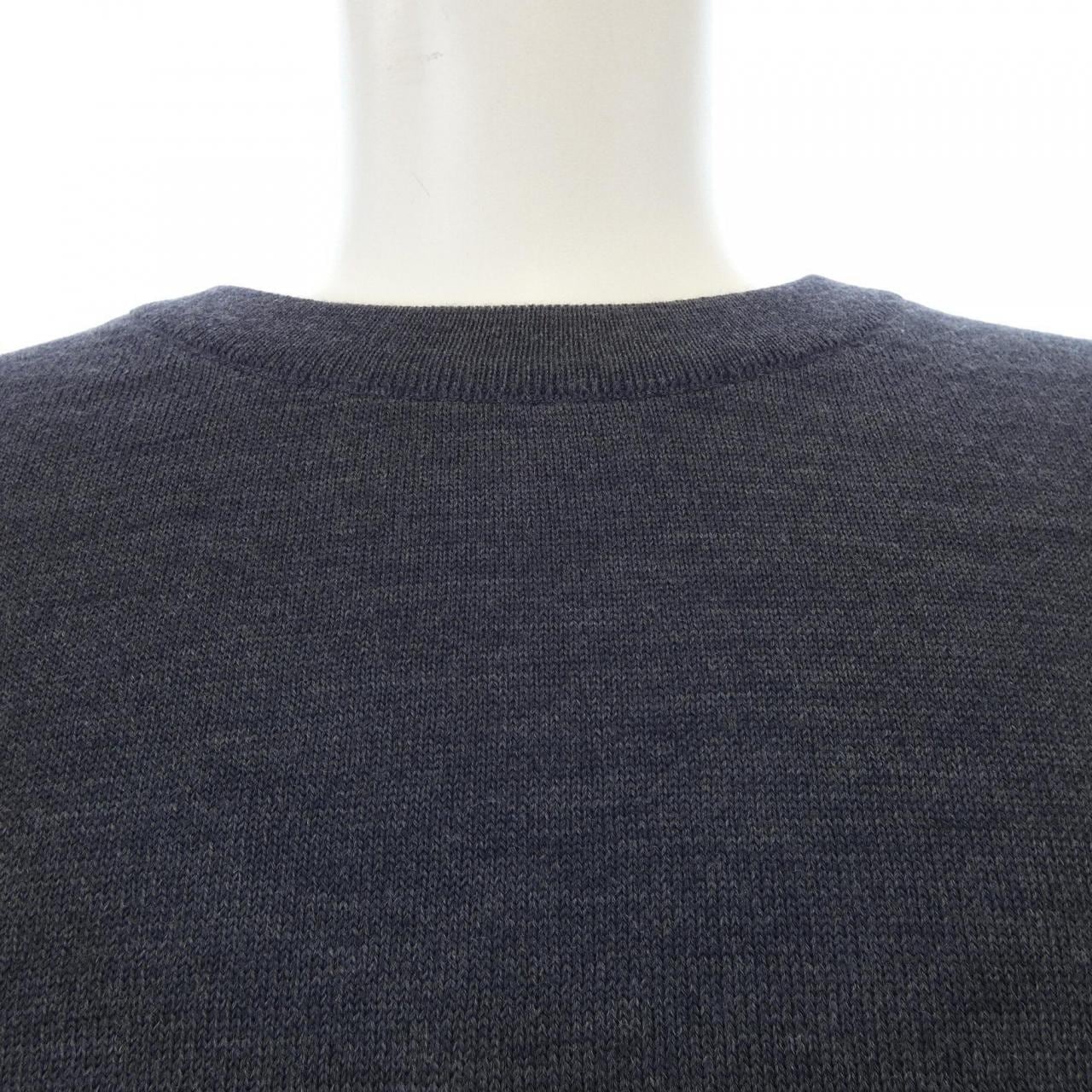 メゾンキツネ MAISON KITSUNE FM00528KT1036 ニット