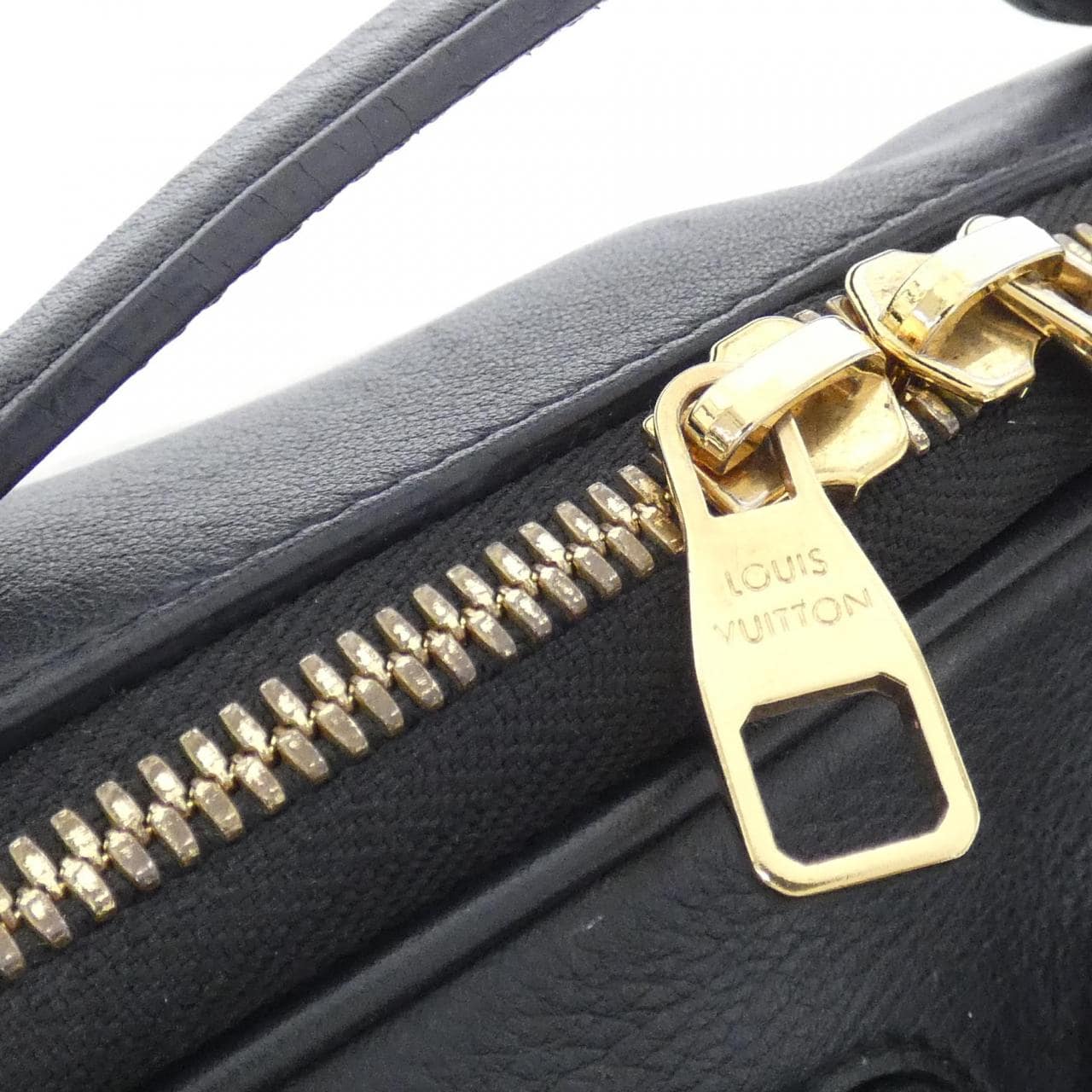 ルイヴィトン ユーティリティ クロスボディ M80450 ショルダーバッグ