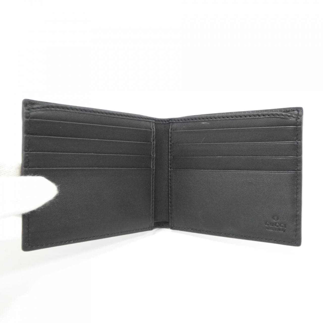 グッチ 835001 AAE1T 札入れ