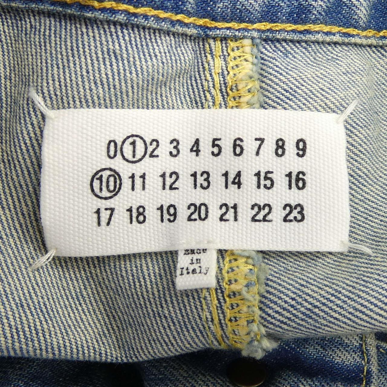 メゾンマルジェラ Maison Margiela S50LA0234 UNISEX ジーンズ