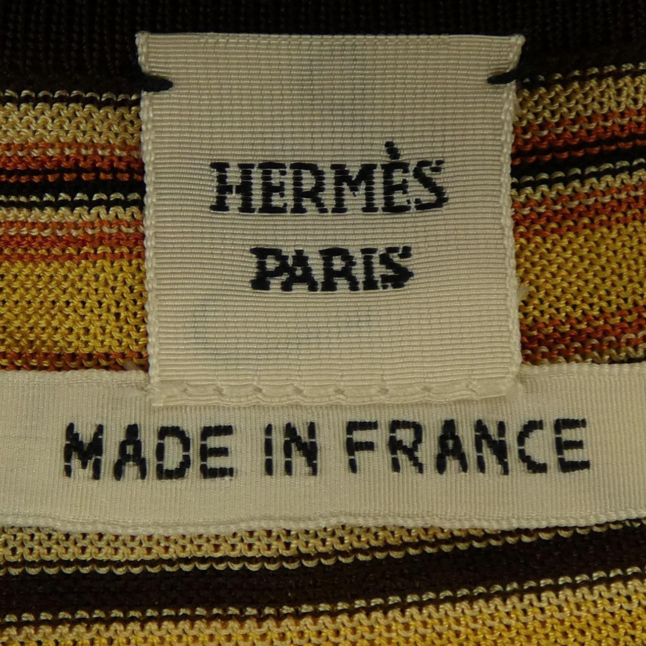 エルメス HERMES 96-7714. トップス