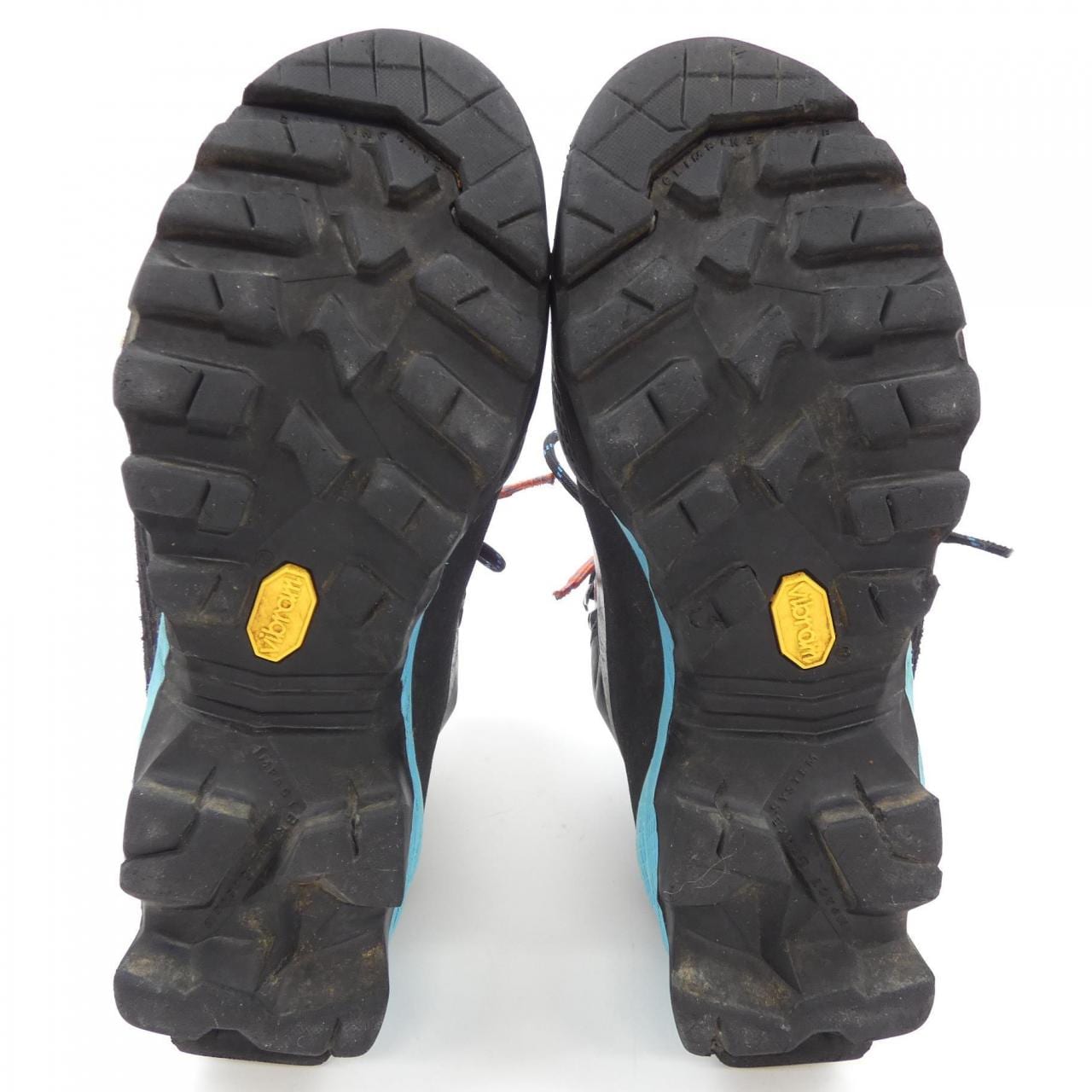 LA SPORTIVA ブーツ