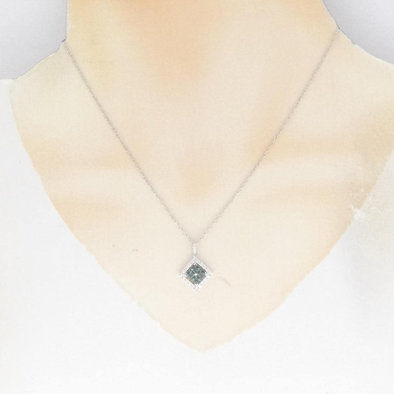 MIKIMOTO Alexandrite Necklace 0.70CT