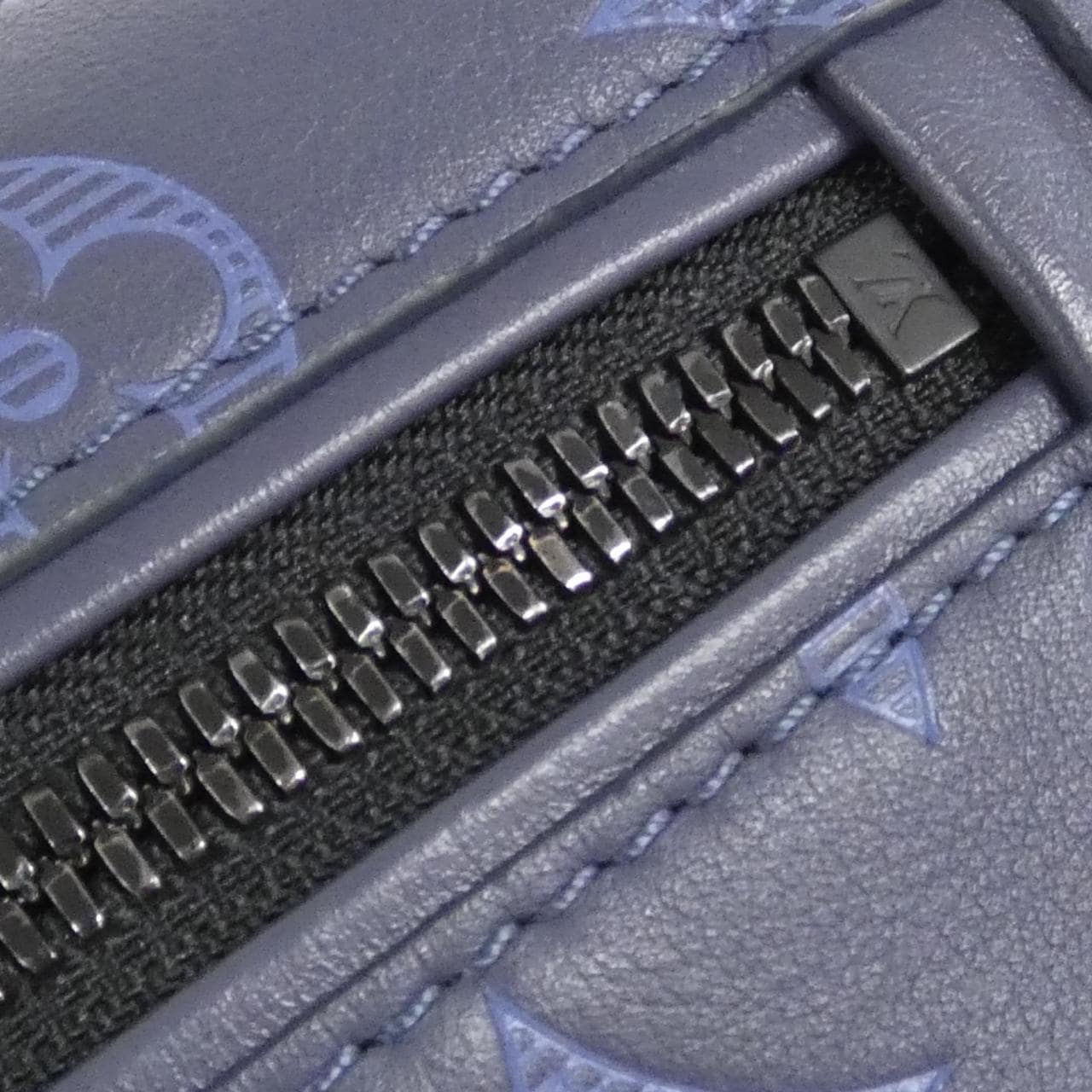 ルイヴィトン モノグラム シャドウ ディスカバリー バムバッグ 2021SS PM M45729 ショルダーバッグ