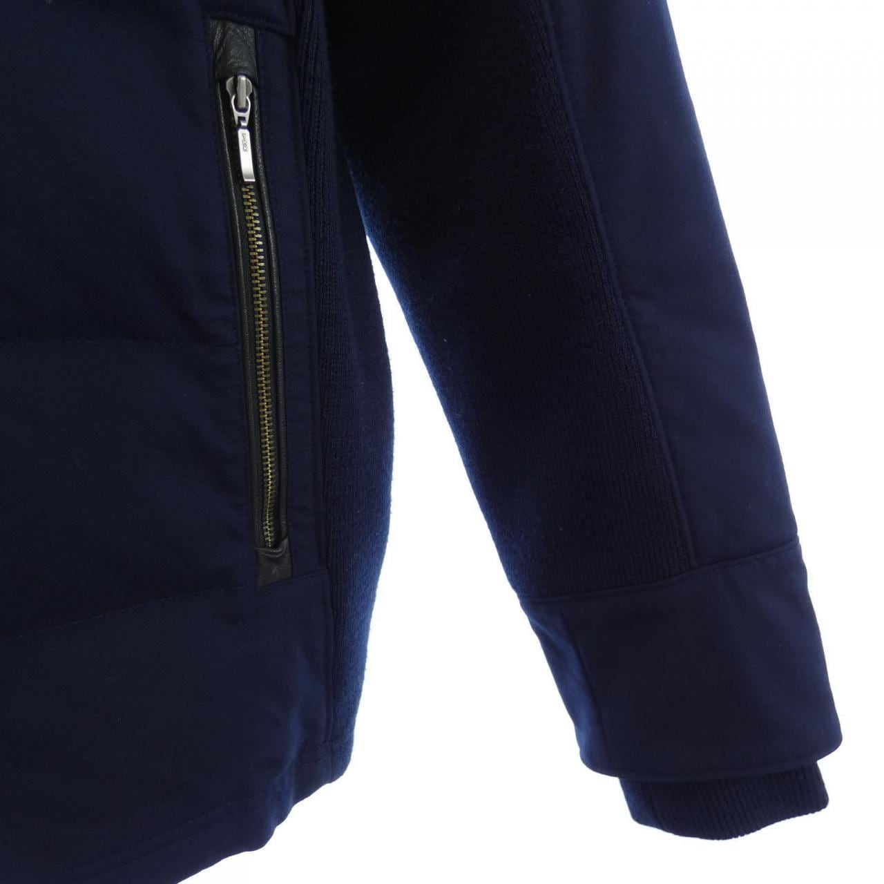 カナダグース CANADA GOOSE ダウンジャケット