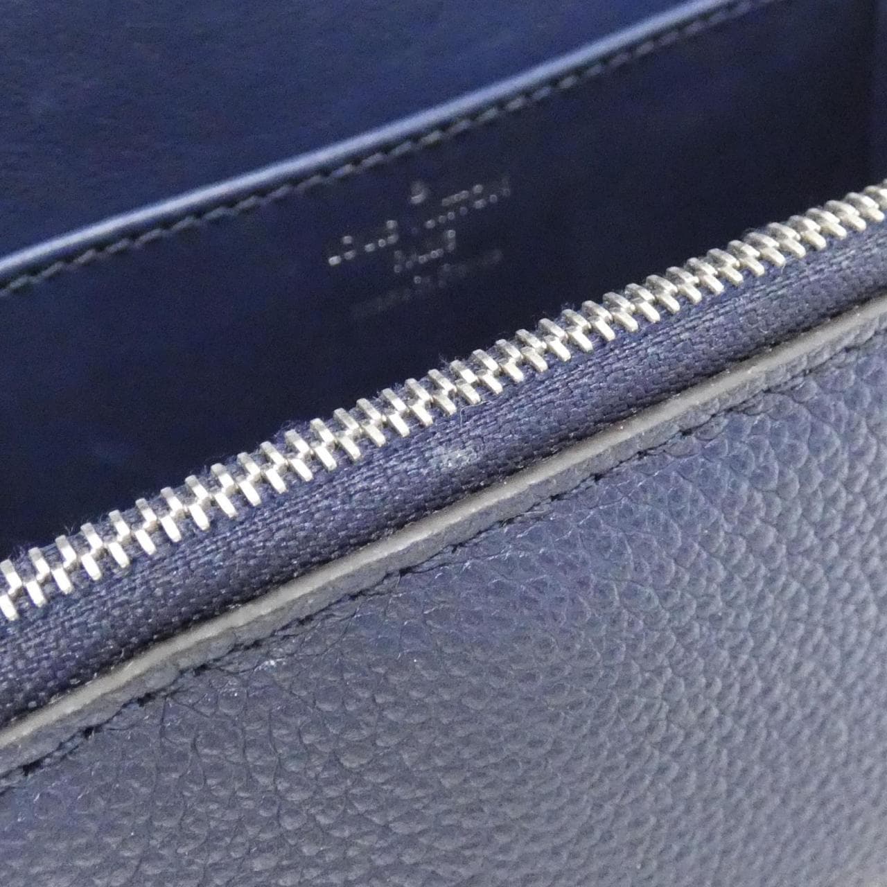 ルイヴィトン ヴィヴィエンヌ M54676 ショルダーバッグ