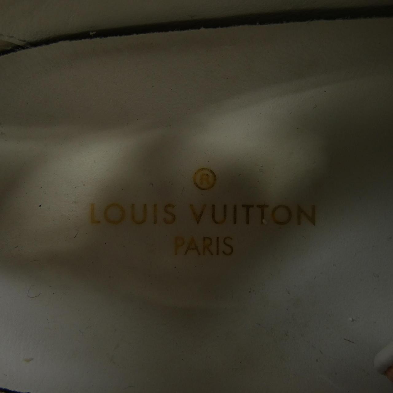 ルイヴィトン LOUIS VUITTON スニーカー