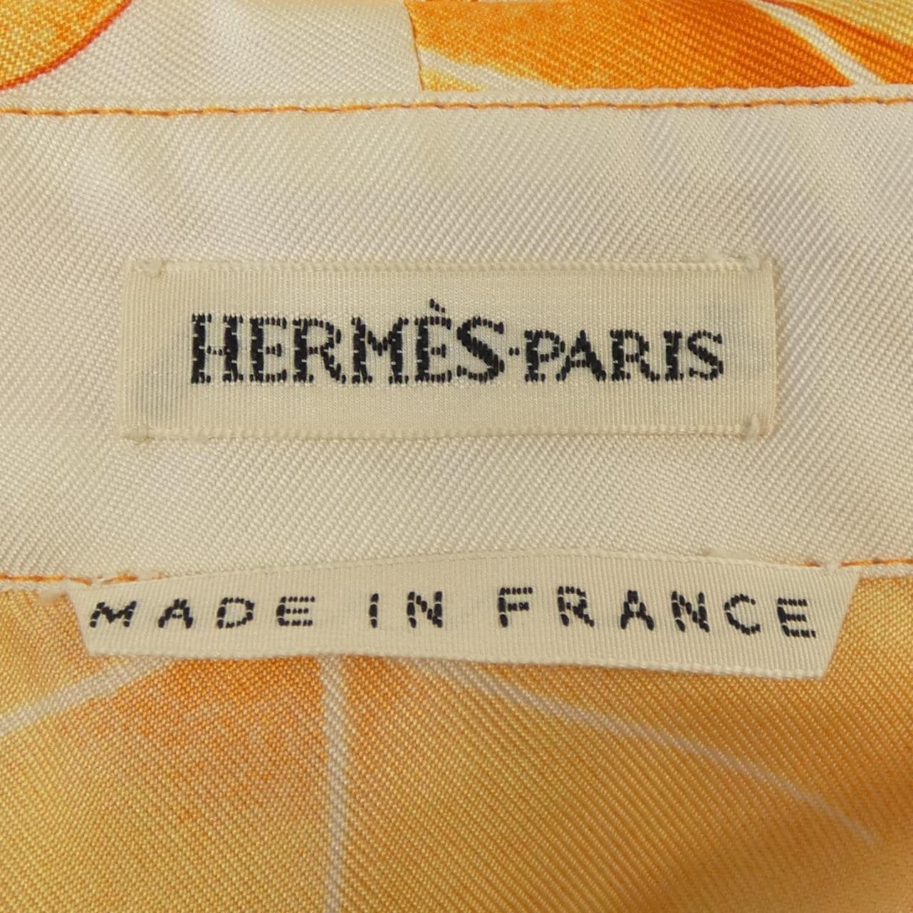 エルメス HERMES LES CAPUCINES ツイルレーヌ. トップス