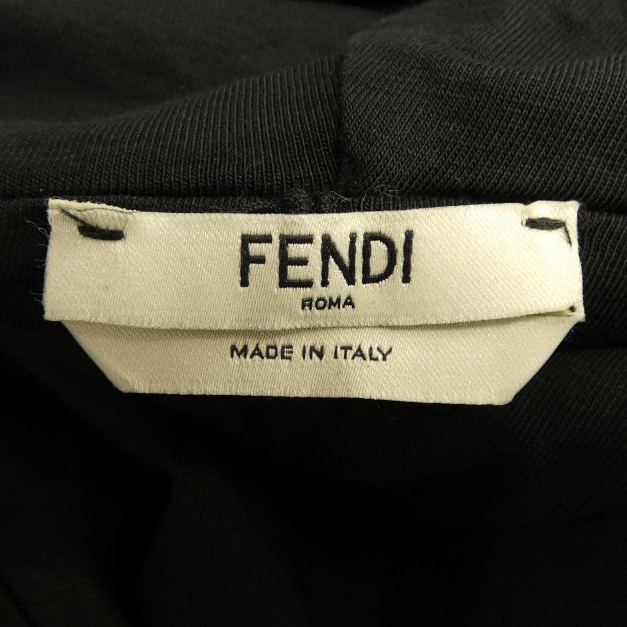フェンディ FENDI FS7019 A3NB パーカー