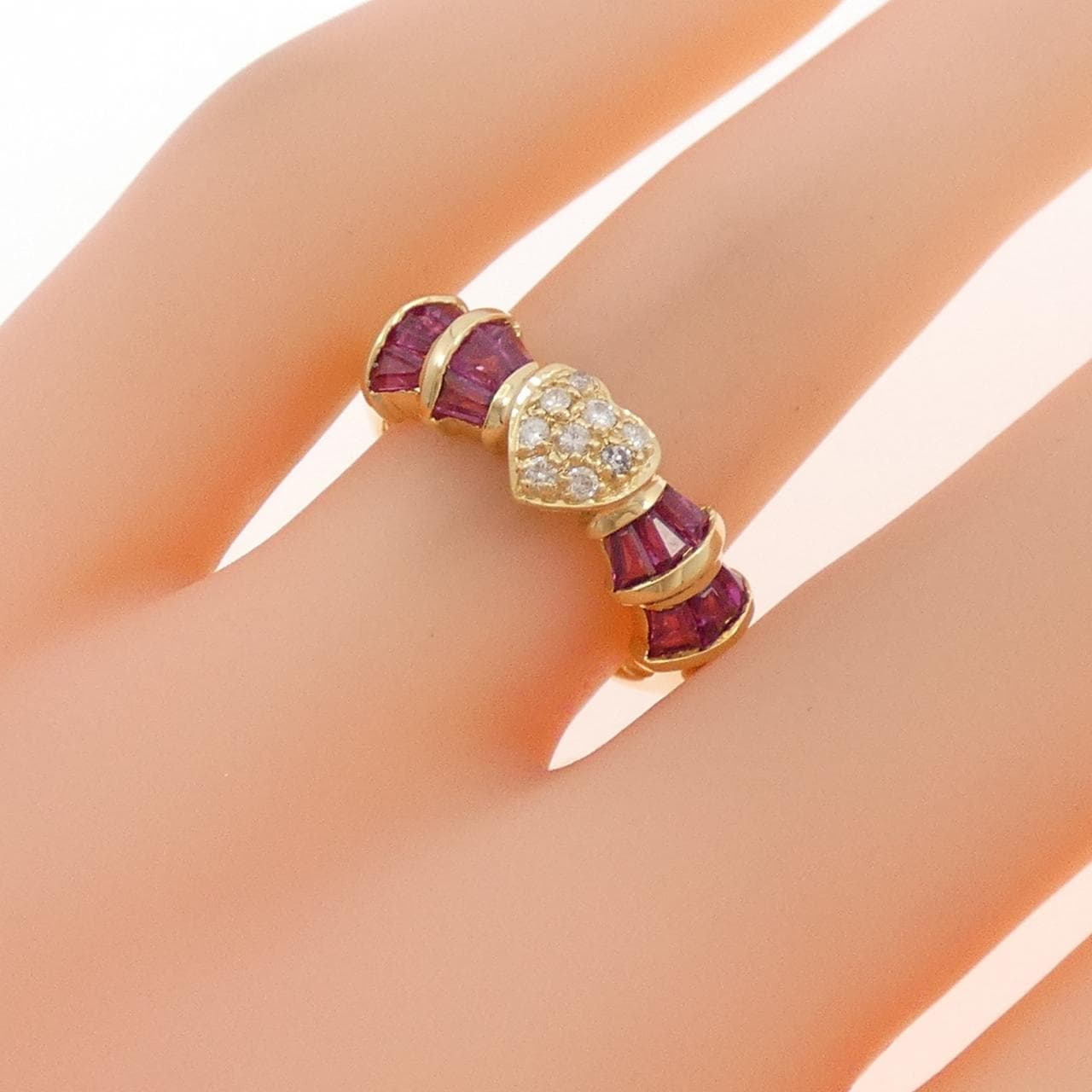 K18YG ハート ルビー リング 0.97CT