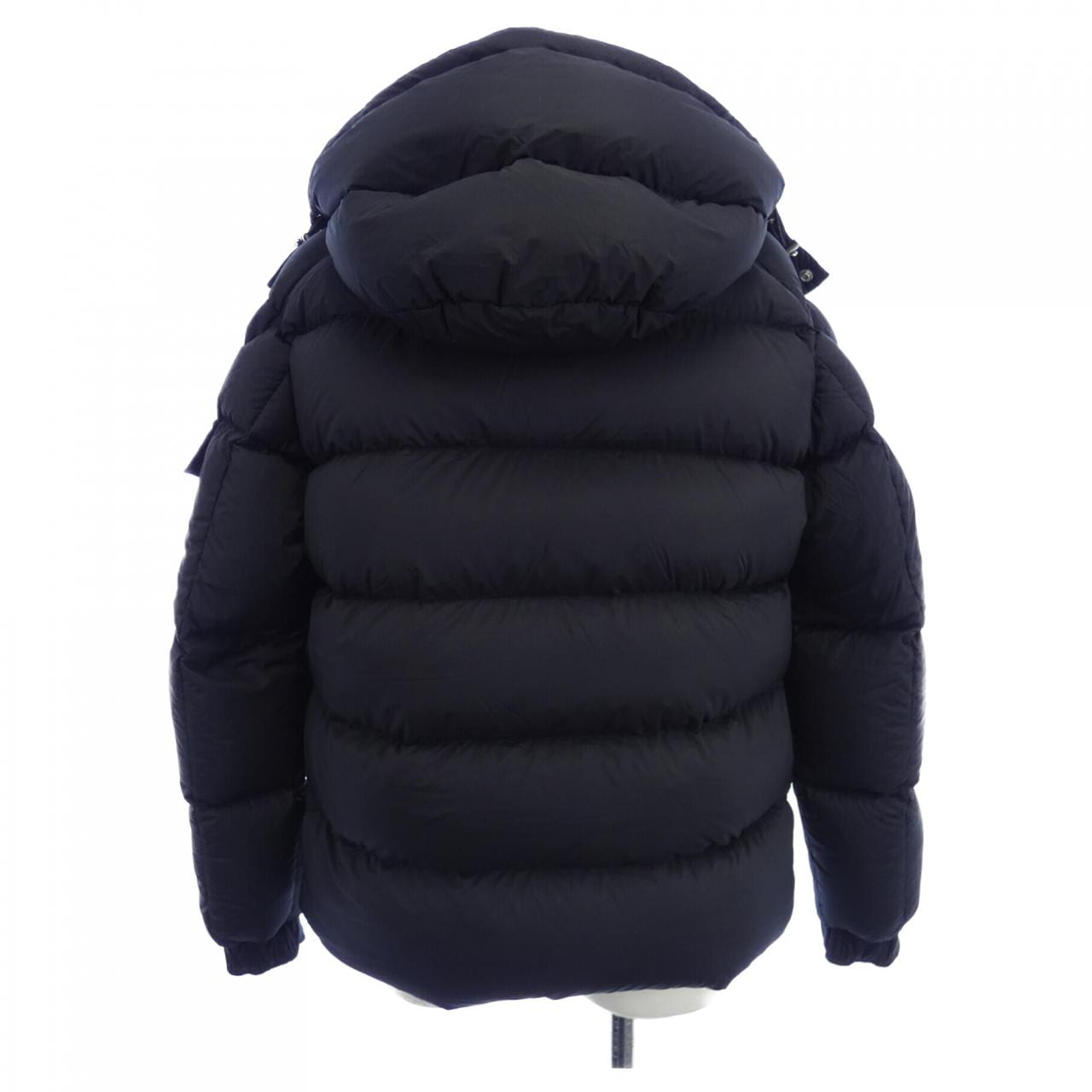 モンクレール MONCLER ダウンジャケット