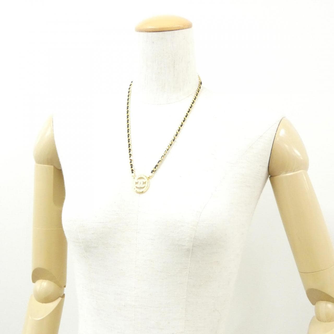 CHANEL ABD753 Necklace