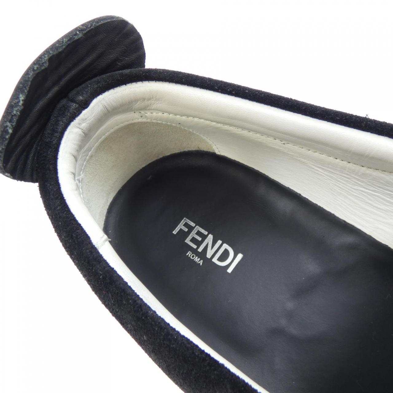 フェンディ FENDI スニーカー