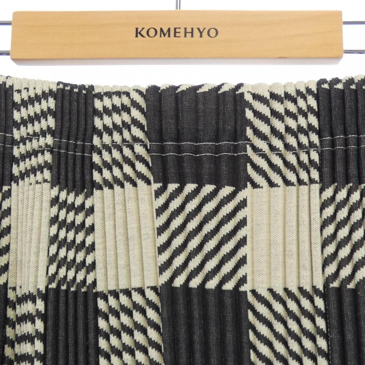 プリーツプリーズ PLEATS PLEASE チェック　2014 PP43-JG733 7569082 スカート