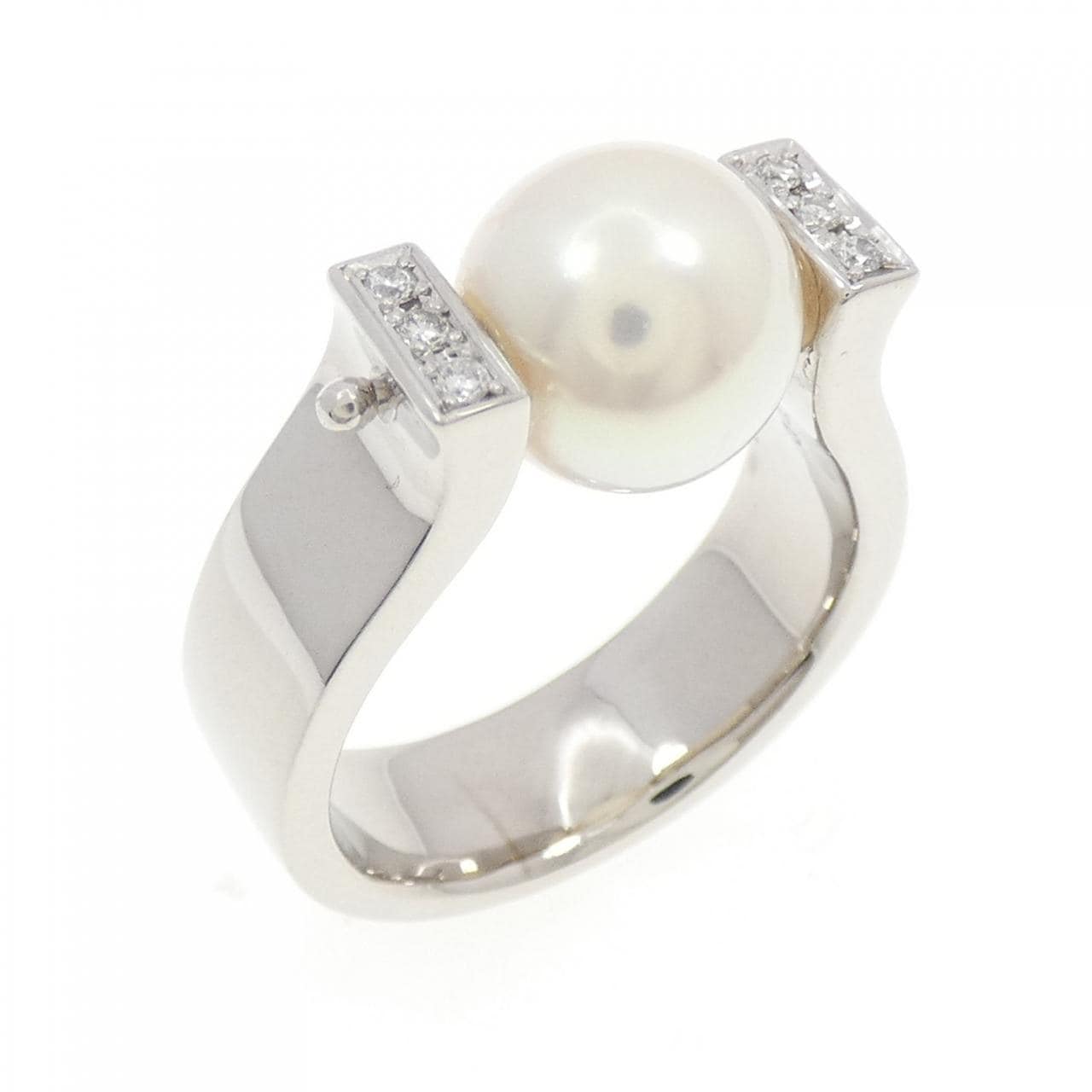 K18WG Akoya pearl ring 9mm