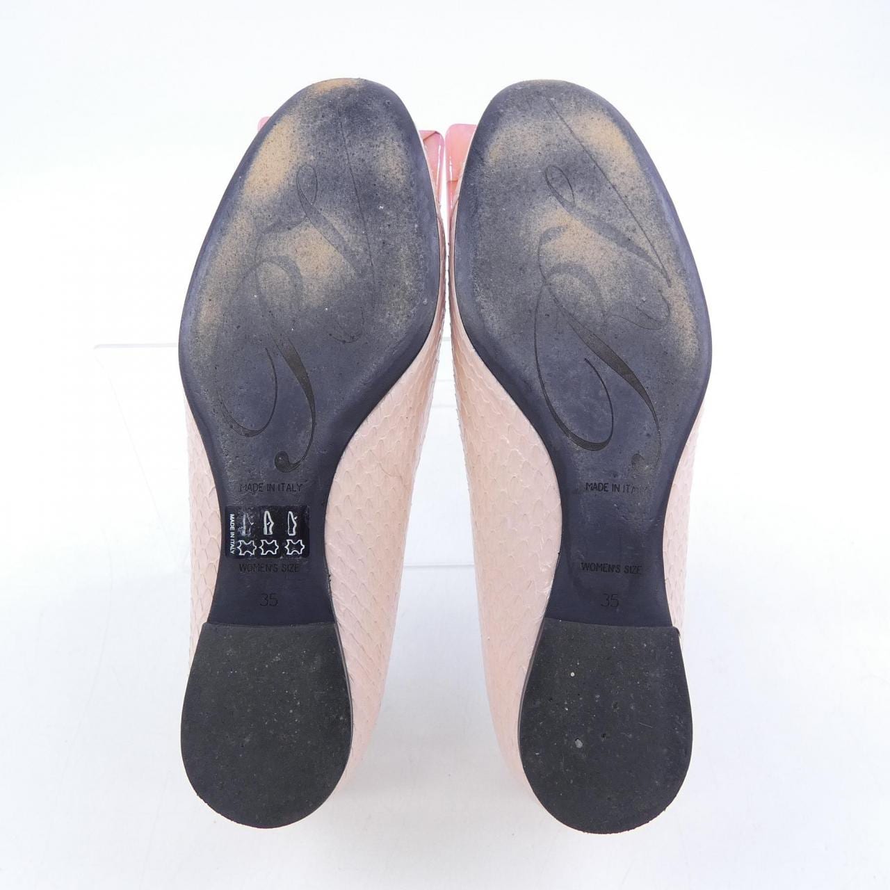 ロジェヴィヴィエ ROGER VIVIER フラットシューズ