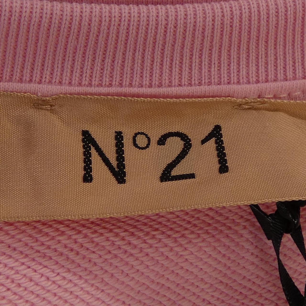 ヌメロヴェントゥーノ N°21 P24EN2M E0316329 スウェット