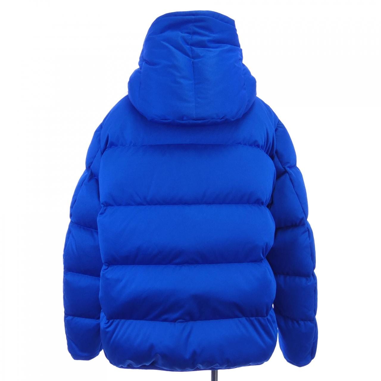 モンクレール MONCLER ダウンジャケット