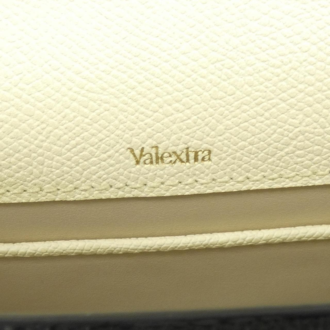 ヴァレクストラ VALEXTRA BAG
