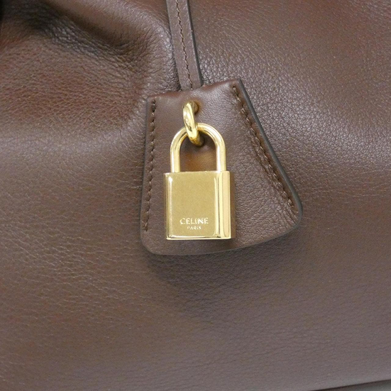 【新品】セリーヌ アニタ ミディアム 113533FC6 バッグ