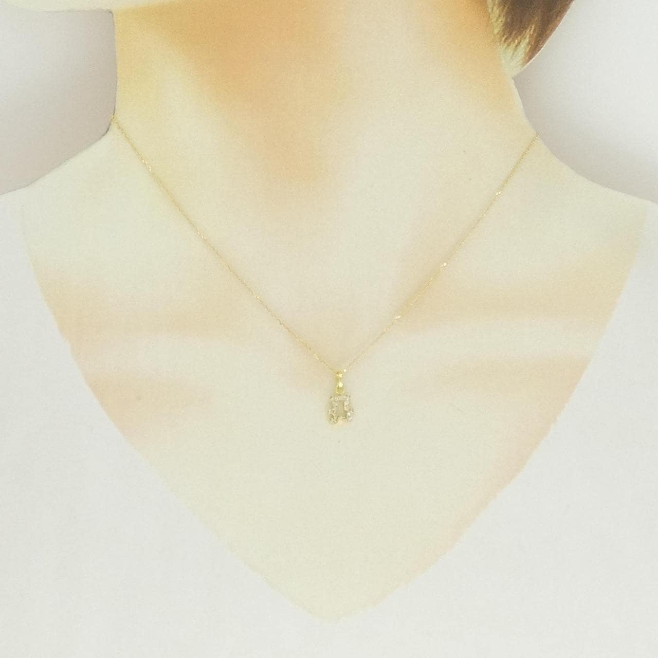 K18YG ベア ダイヤモンド ネックレス 0.08CT