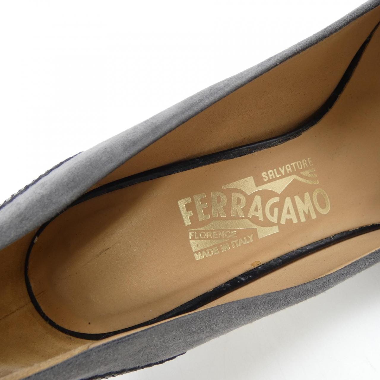 サルヴァトーレフェラガモ SALVATORE FERRAGAMO パンプス