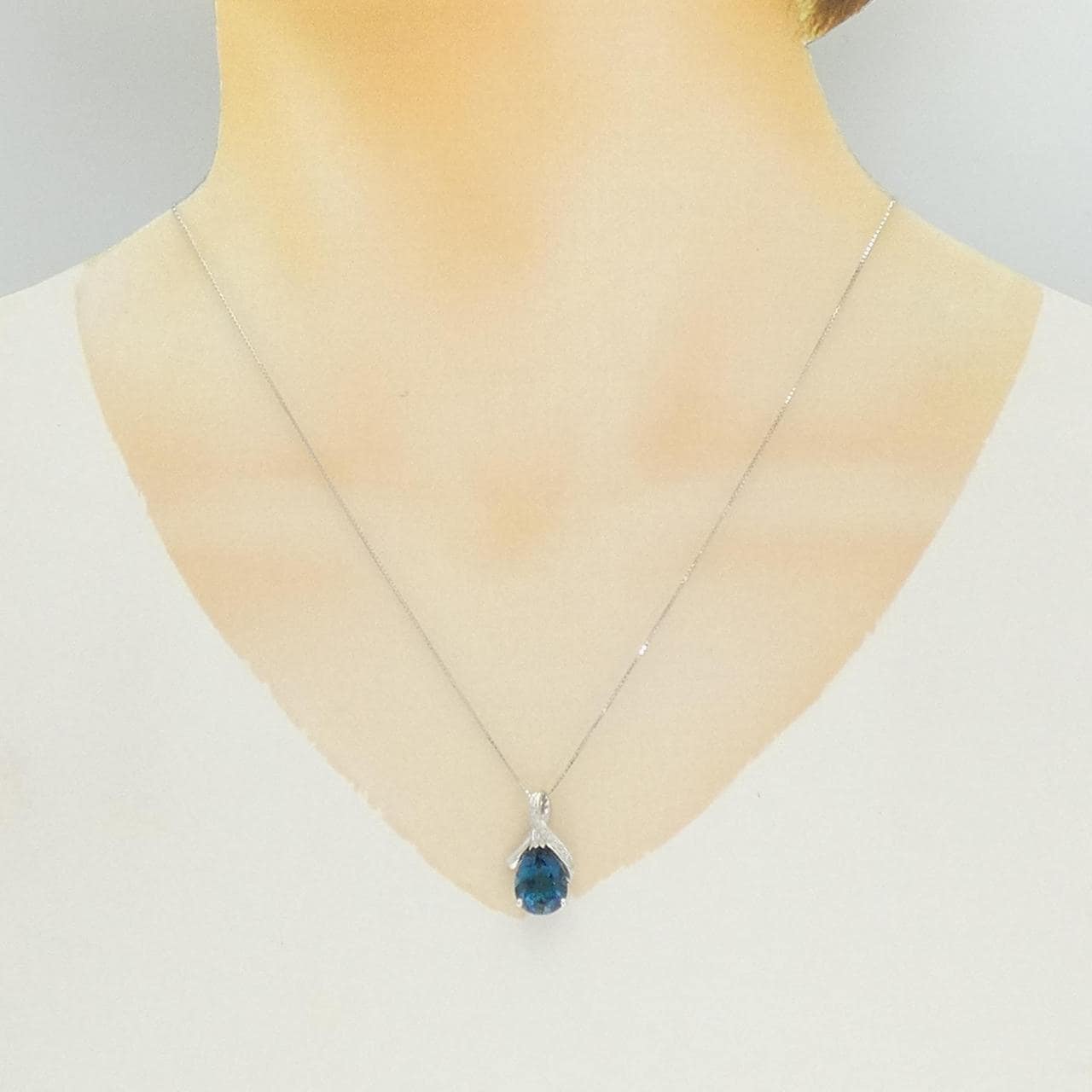 K18WG ブルートパーズ ネックレス