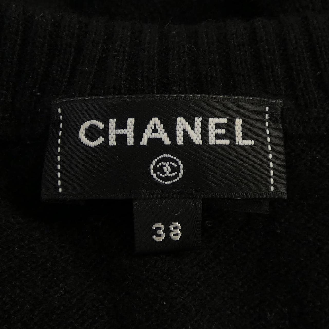 シャネル CHANEL LOOK66 P77174K11136 カーディガン