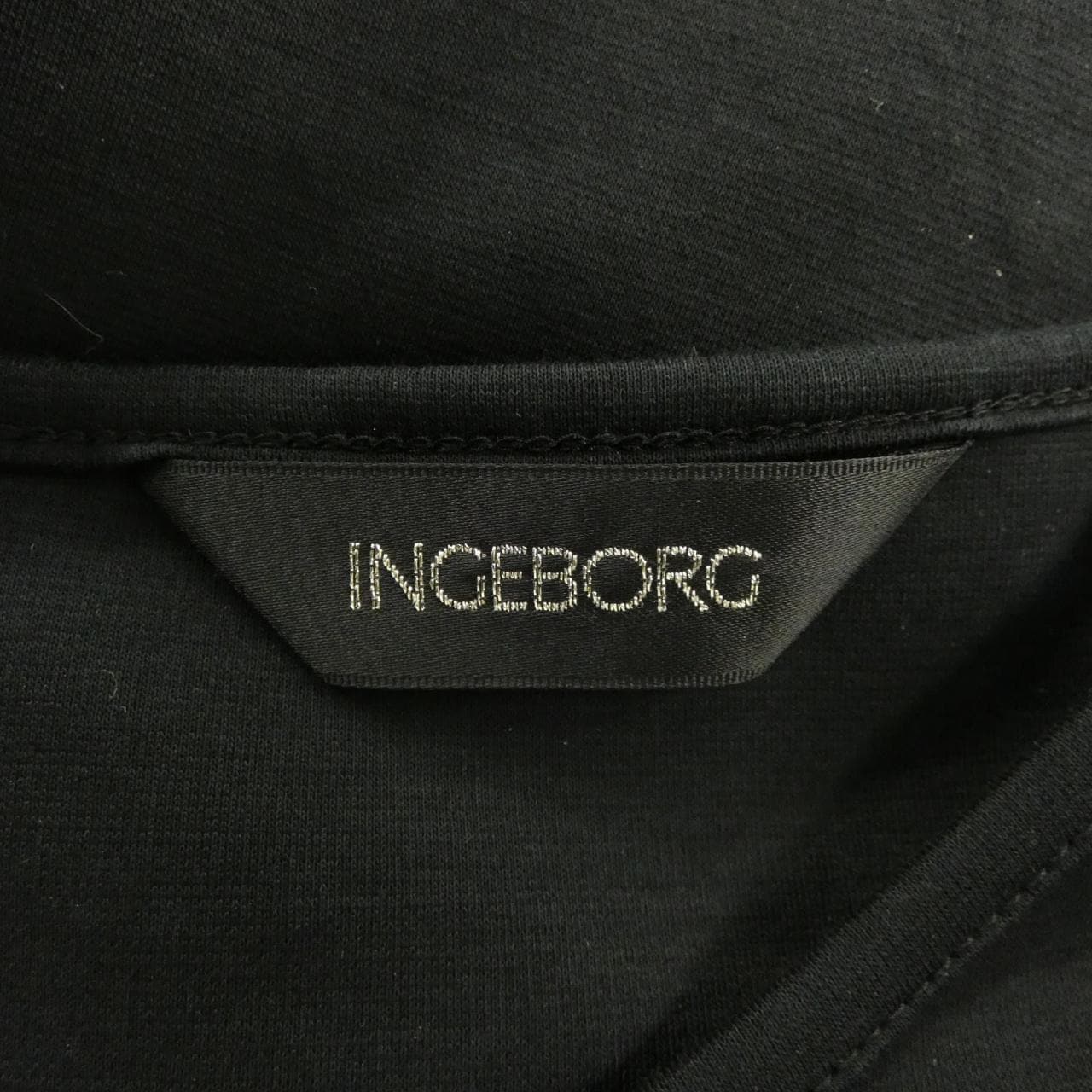 インゲボルグ INGEBORG A2233UP0210 トップス