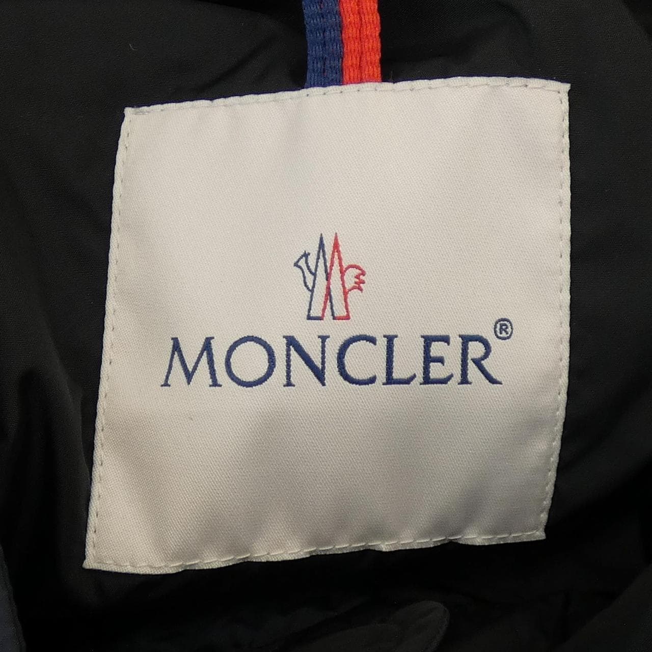 MONCLER蒙克勒·布盧森