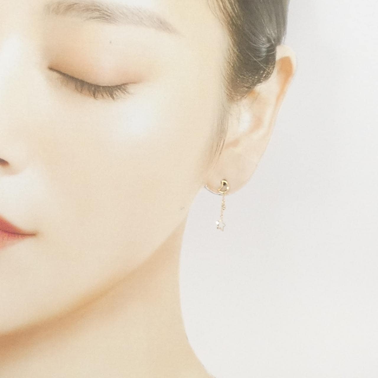 K18YG ムーン×スター ダイヤモンド ピアス 0.06CT