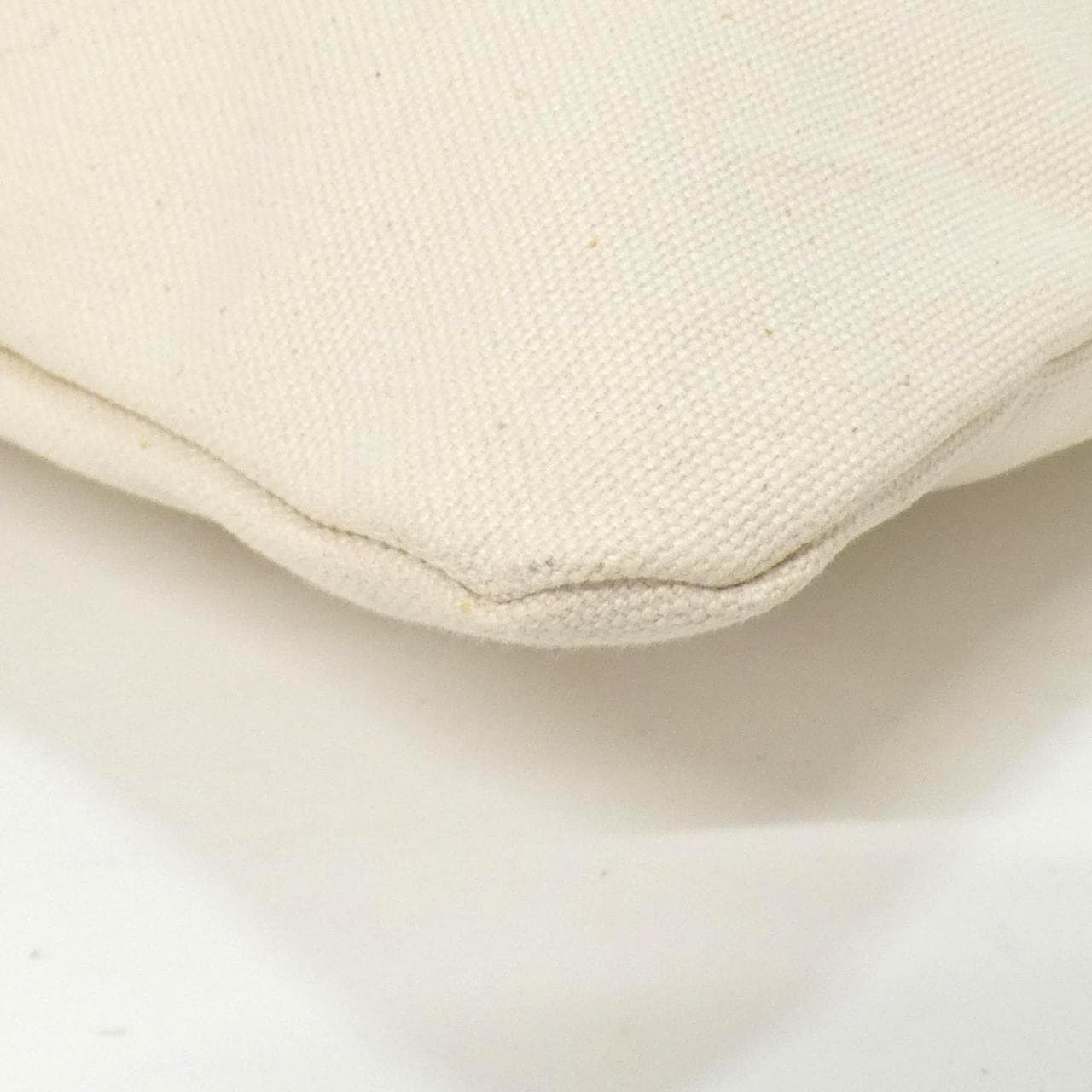 グッチ 552403 93YAT バッグ