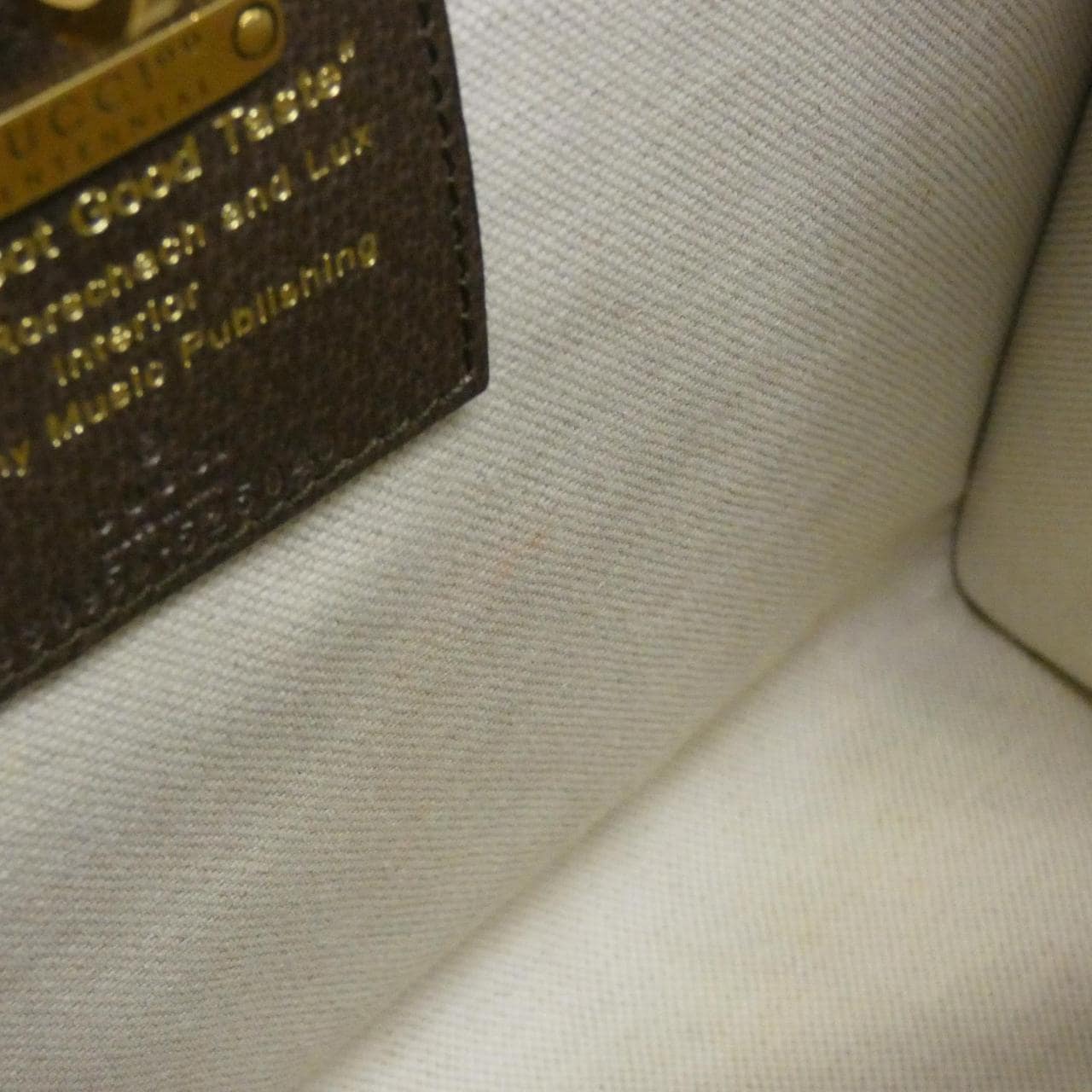 グッチ GUCCI100 680956 ULGBT バッグ