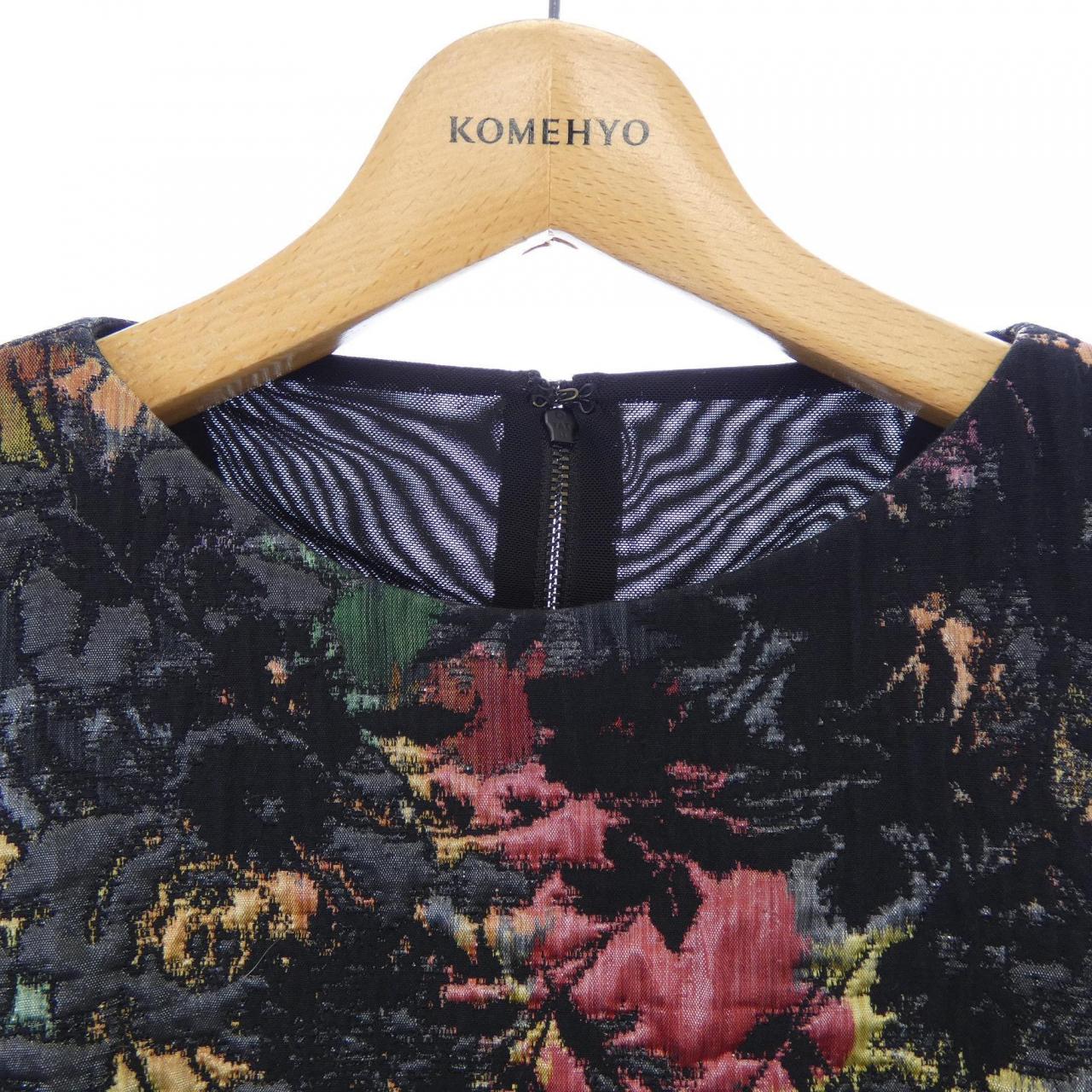 アリスアンドオリビア ALICE+OLIVIA ワンピース