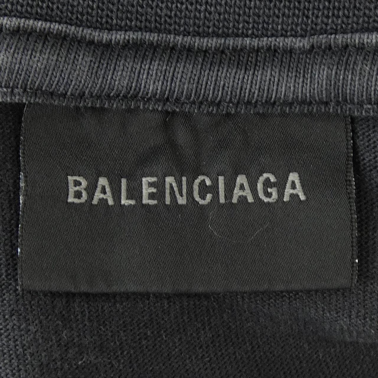 バレンシアガ BALENCIAGA 739037 TQVR9 Tシャツ