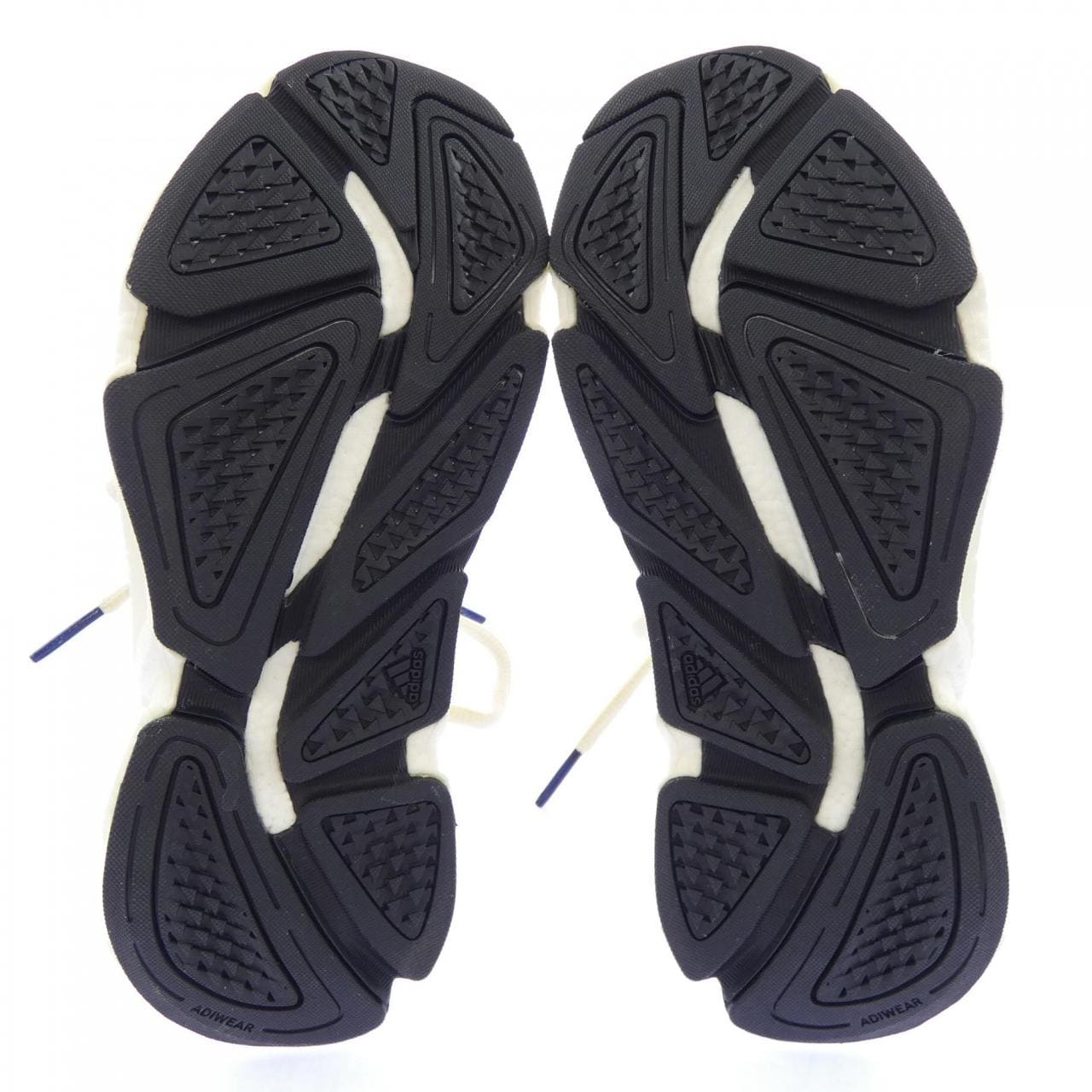 Karlie Kloss S24028 ADIDAS スニーカー