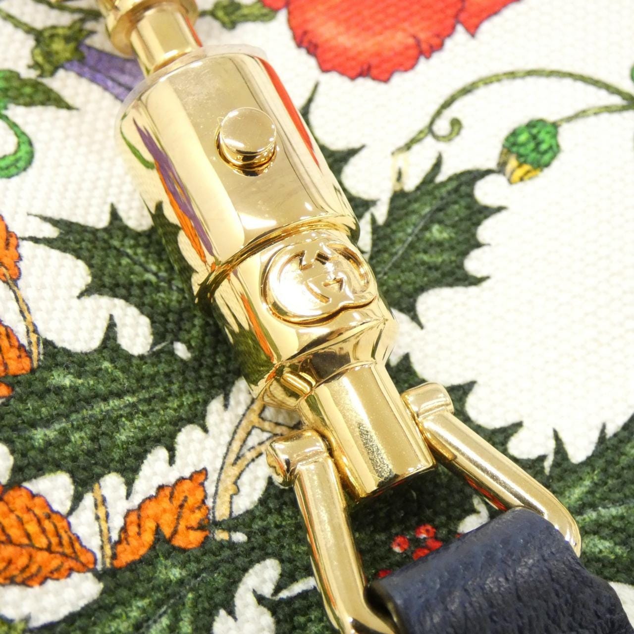 グッチ 550152 9ZIAG ショルダーバッグ