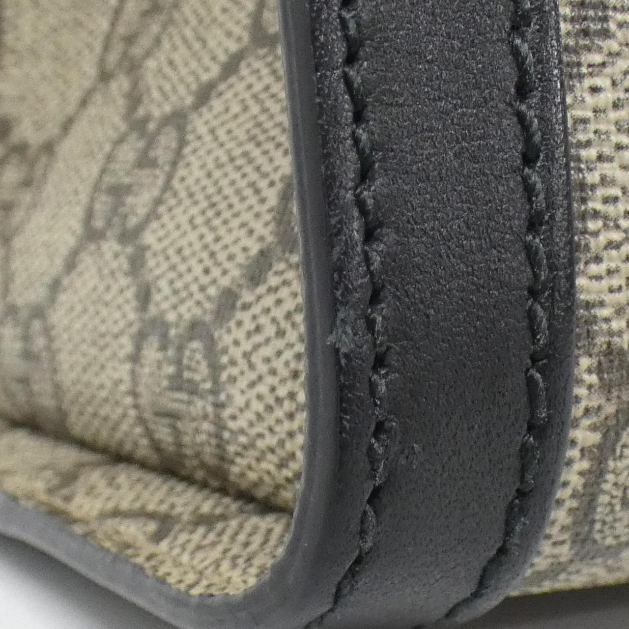 グッチ PADLOCK 498156 KHNKG ショルダーバッグ