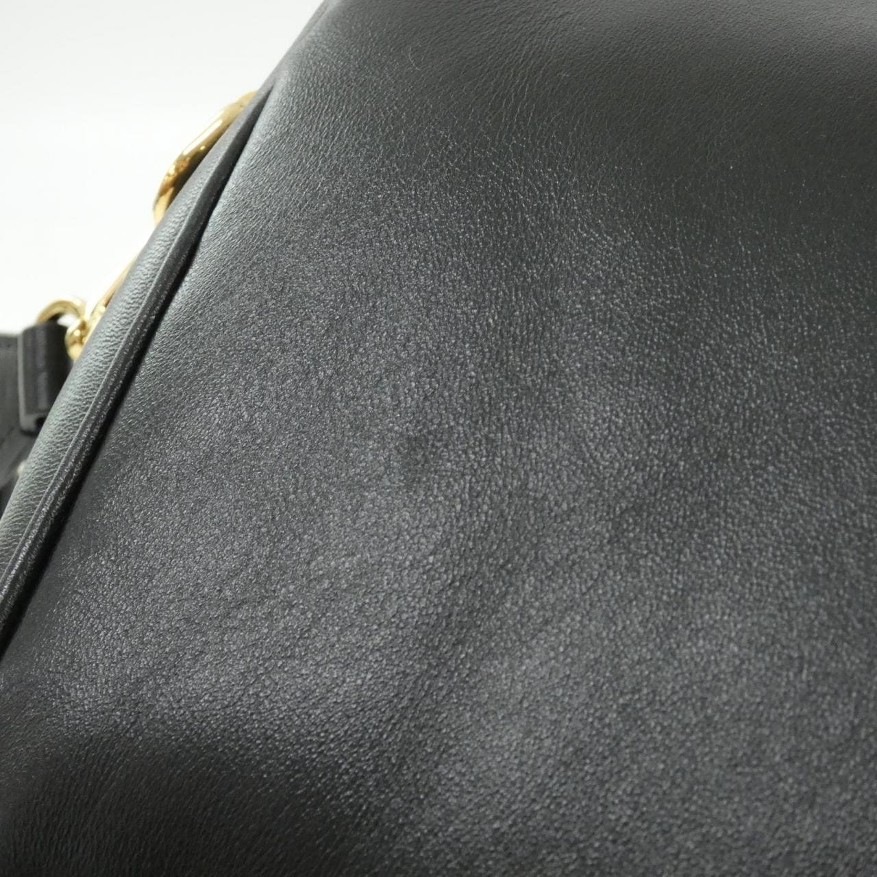 ルイヴィトン ツイスト MM M22785 ショルダーバッグ