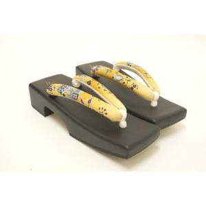 【新品】女下駄　【岡重】Ｆサイズ