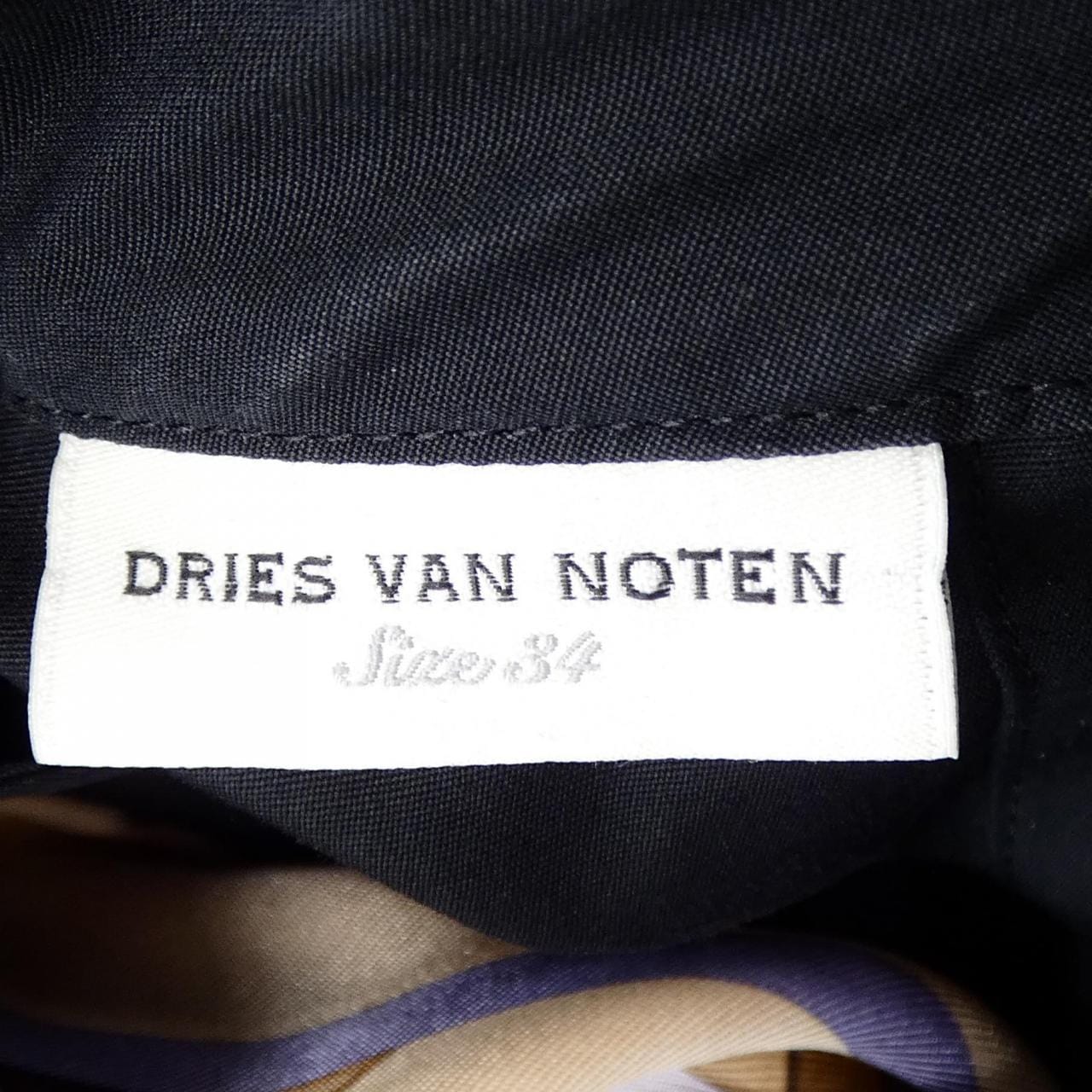 ドリスヴァンノッテン DRIES VAN NOTEN トップス