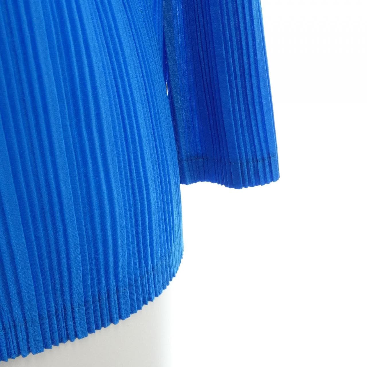 プリーツプリーズ PLEATS PLEASE トップス
