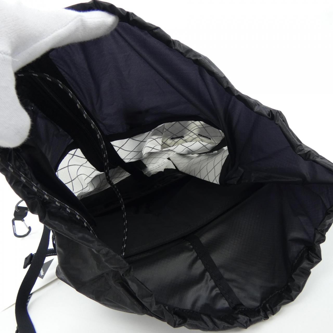 アンドワンダー and wander 574-4975191 BACKPACK