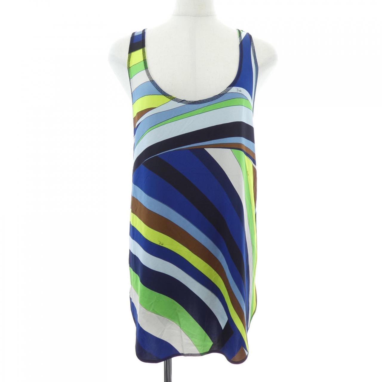 エミリオプッチ EMILIO PUCCI トップス